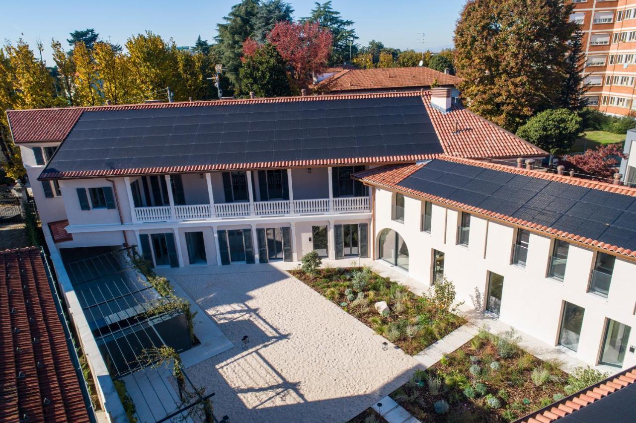 Aparthotel Via Vittorio Veneto 468 Chiari Exteriér fotografie